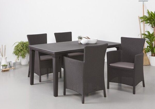 1461449130-180203-big