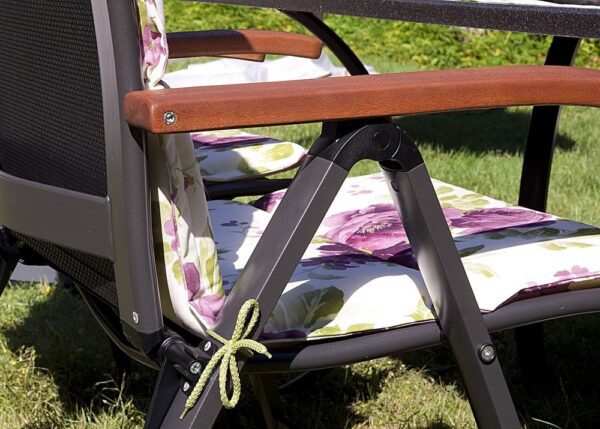 1690303246-376586-big