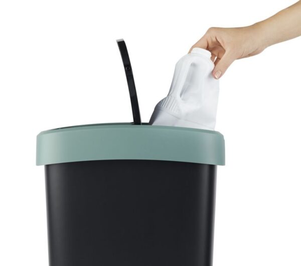 1668747517-660607-big