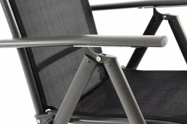 1487685562-132526-big