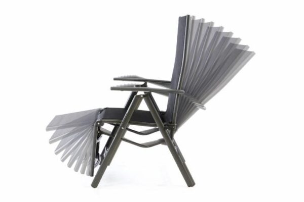 1487685562-314733-big