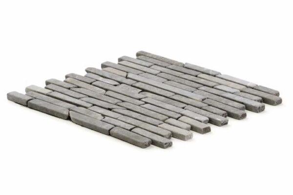 1504601587-743580-big