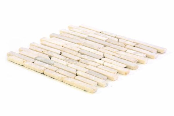 1504602833-881773-big