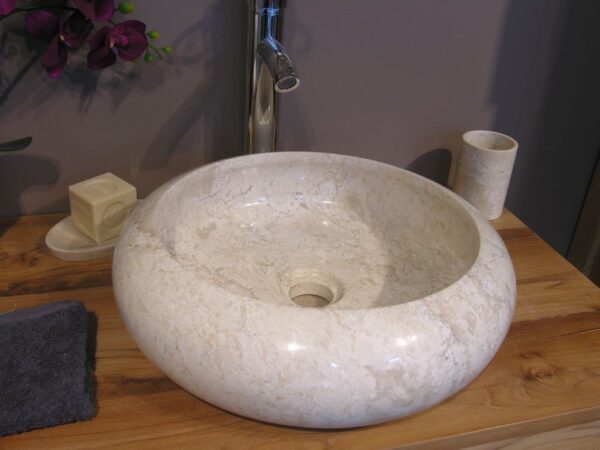 1527242748-212107-big