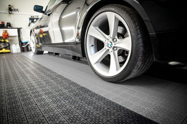 1729655791-935740-big