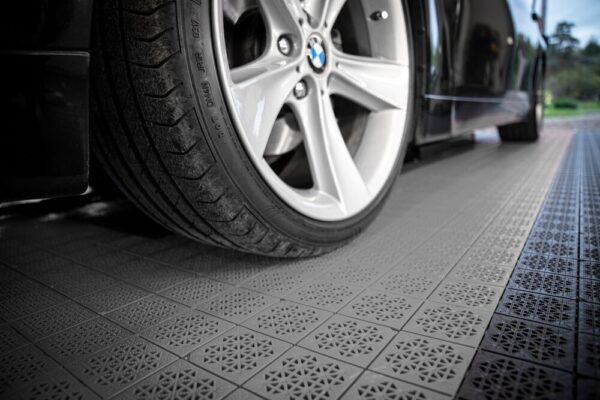 1729655791-972833-big