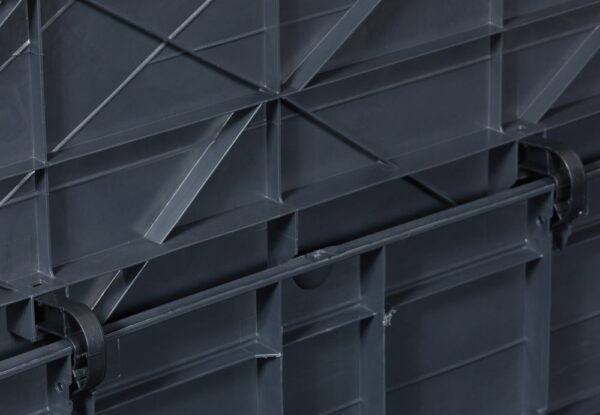 1738143810-253518-big