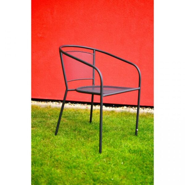 1461452576-16917-big