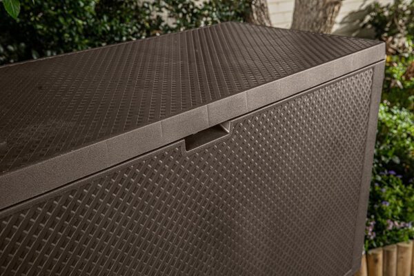 1731732986-154922-big