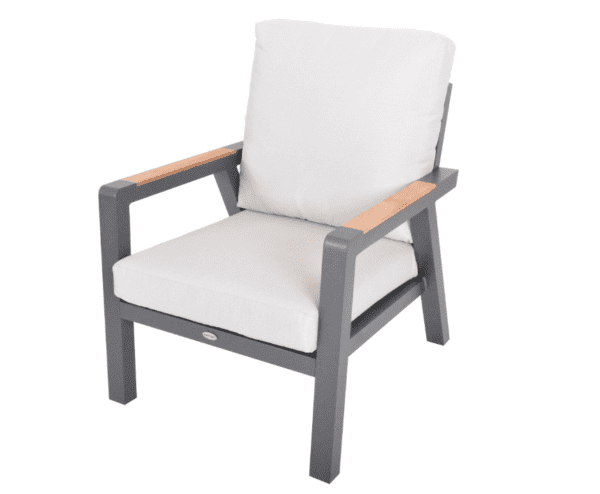 1747142013-297386-big