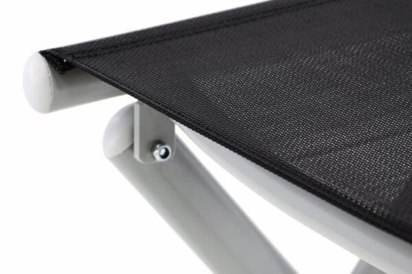 1461452441-967397-big