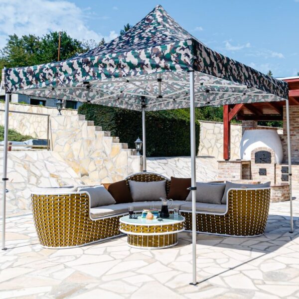 1648041990-551276-big