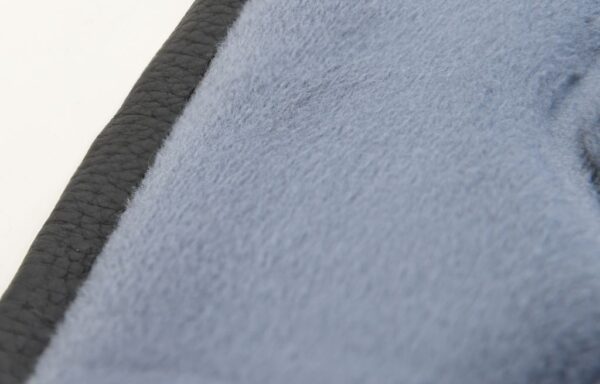 1675950628-115861-big