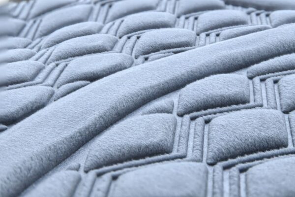 1675950628-354378-big