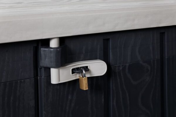 1697515005-729793-big