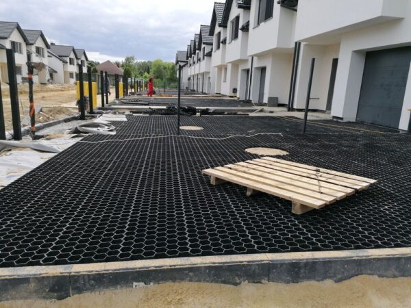 1729742203-980283-big