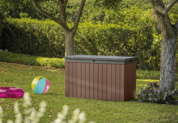 1756985580-52182-big