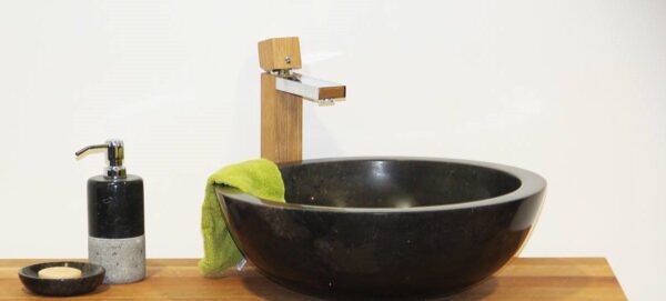 1524226639-68274-big