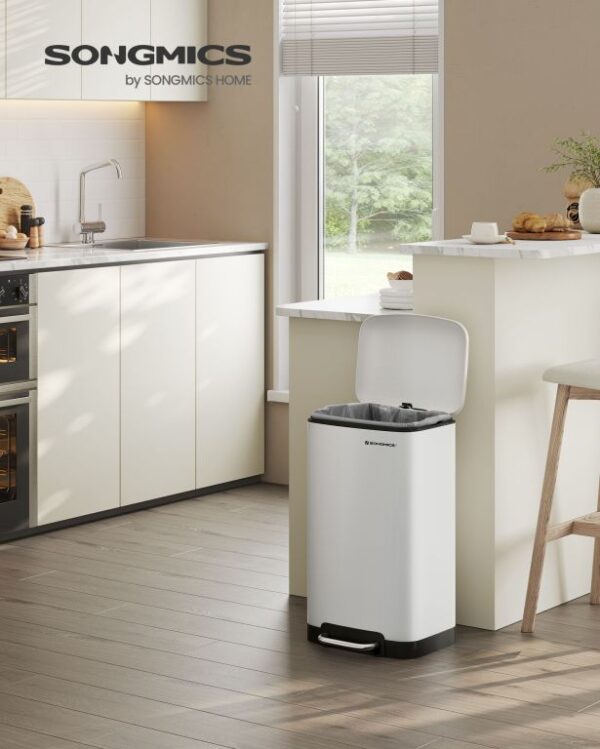 1763630145-313036-big