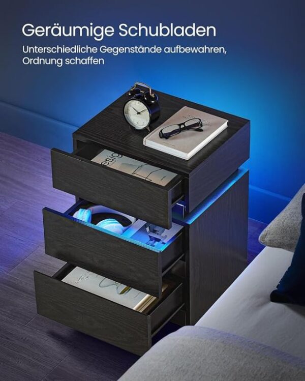 1763630151-591225-big