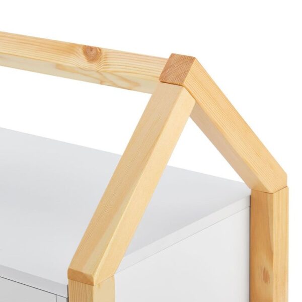 1764591798-426458-big