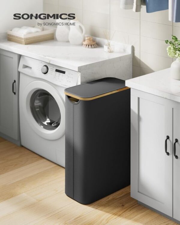 1765791390-300937-big