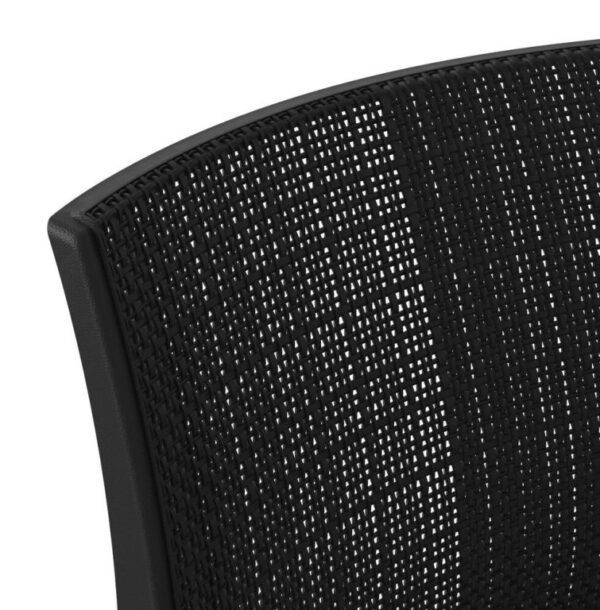 1728618966-971495-big