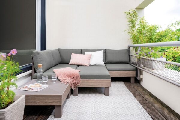 1758340585-454743-big