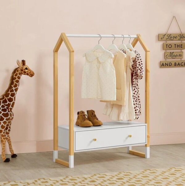 1764591278-230889-big