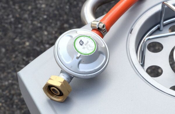 1555494500-798367-big